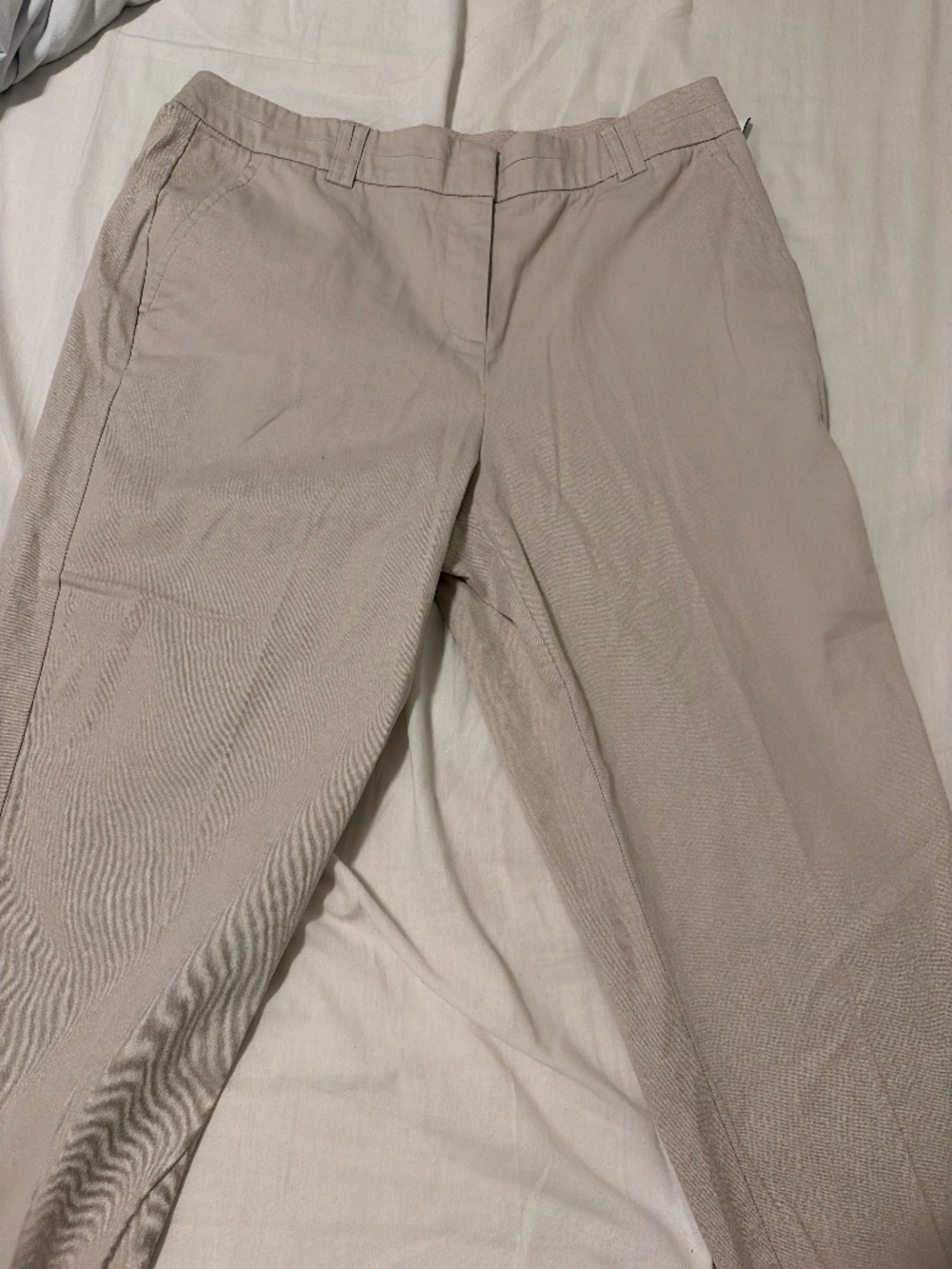 Cream capri pants - Stretchy waist